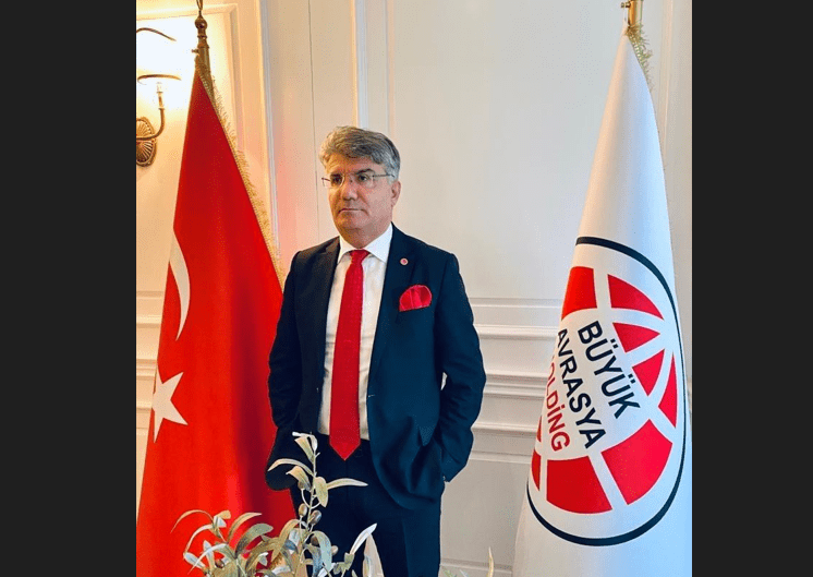 BAŞARILI İŞ ADAMI DOĞAN ÇELİK SİYASETE ATILIYOR